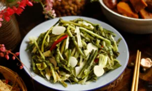 Bốn món dưa muối cho bữa cơm ngày đông Bốn món dưa muối cho bữa cơm ngày đông