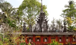 Nhà hàng nghìn tháp, phù điêu của cụ ông Khmer Nhà hàng nghìn tháp, phù điêu của cụ ông Khmer