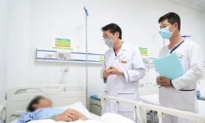 Mất tinh hoàn do tự uống kháng sinh trị đau Mất tinh hoàn do tự uống kháng sinh trị đau
