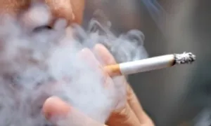 'Tôi chưa thấy ai bị phạt vì hút thuốc lá nơi công cộng' 'Tôi chưa thấy ai bị phạt vì hút thuốc lá nơi công cộng'