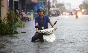Cơn mưa lớn nhất ở TP HCM 8 năm qua