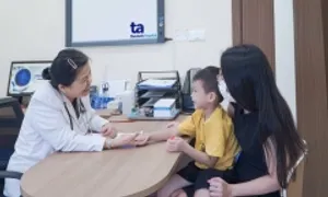 Vì sao trẻ nên khám sức khỏe tổng quát định kỳ?