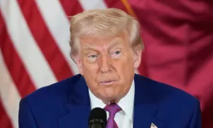 Ông Trump: Đại học Harvard sẽ phải thay đổi