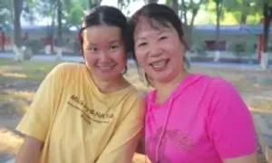 Người mẹ 11 năm nhảy múa, cứu con khỏi đời thực vật